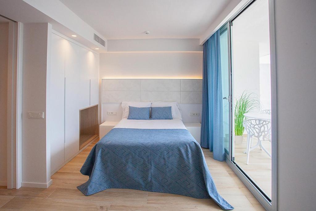 Hotel Montemar Maritim Санта Сузана Екстериор снимка